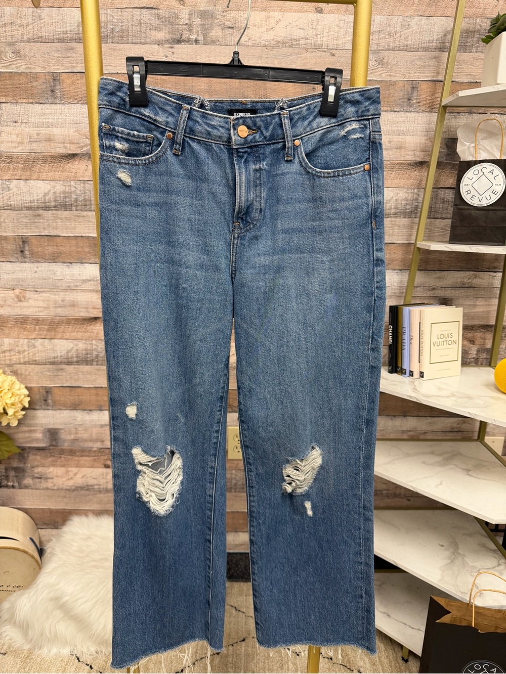 Express high rise straight leg with distressed details and raw hem